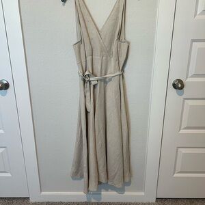 Chic Beige Linen V-Neck Midi Dress